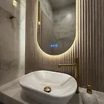 Aqua Mare Luxury Apartment