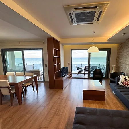 Aqua Mare Luxury