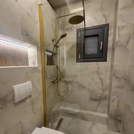 公寓 Aqua Mare Luxury Paralía