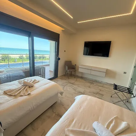 Aqua Mare Luxury 公寓 Paralía