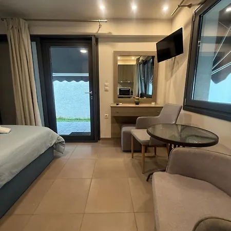 Aqua Mare Luxury Apartment