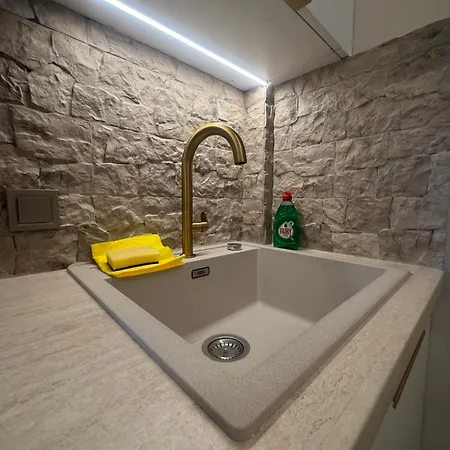 Διαμέρισμα Aqua Mare Luxury *